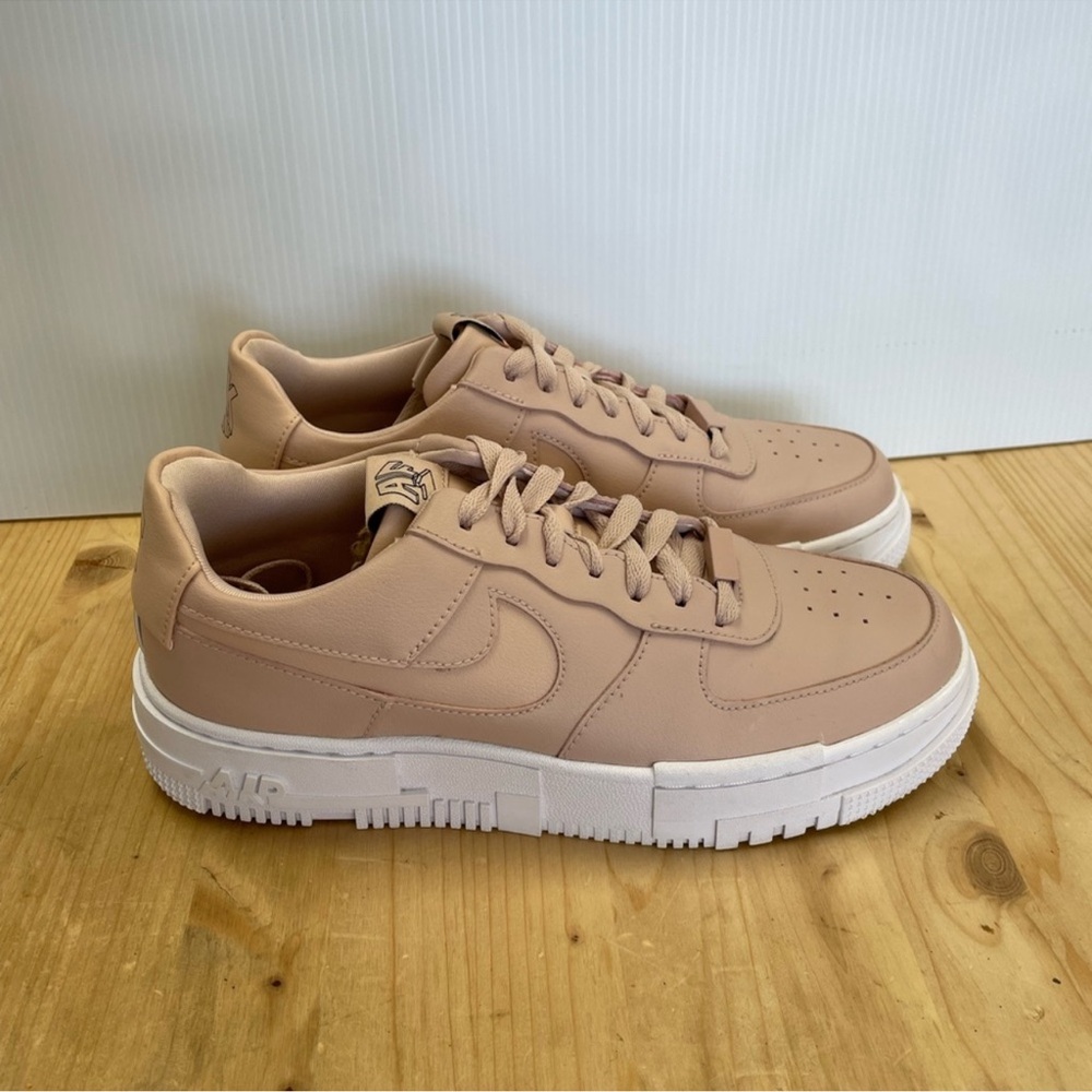 Women's Nike Air Force 1 Pixel